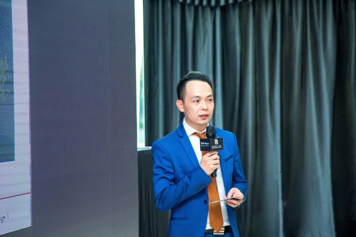 Mr Michael He, Sales Manager of Rolls-Royce Motor Cars (Nanning), giving an overview of the highlights of the new Rolls-Royce Cullinan